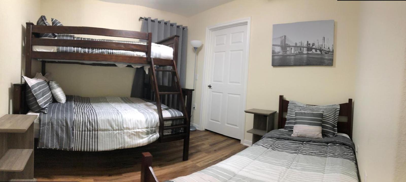 Spacious Villa Close To The Beach, 10 Sleeps Galveston Exterior foto